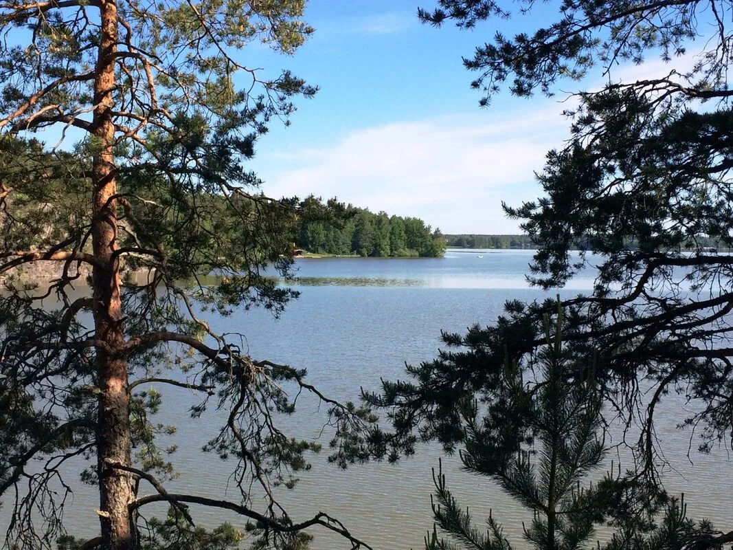 Keravan urheilijat soutavat kirkkovene järvellä
